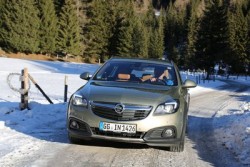 opel-insignia-country-tourer-4x4-2014-photo-laurent-sanson-07